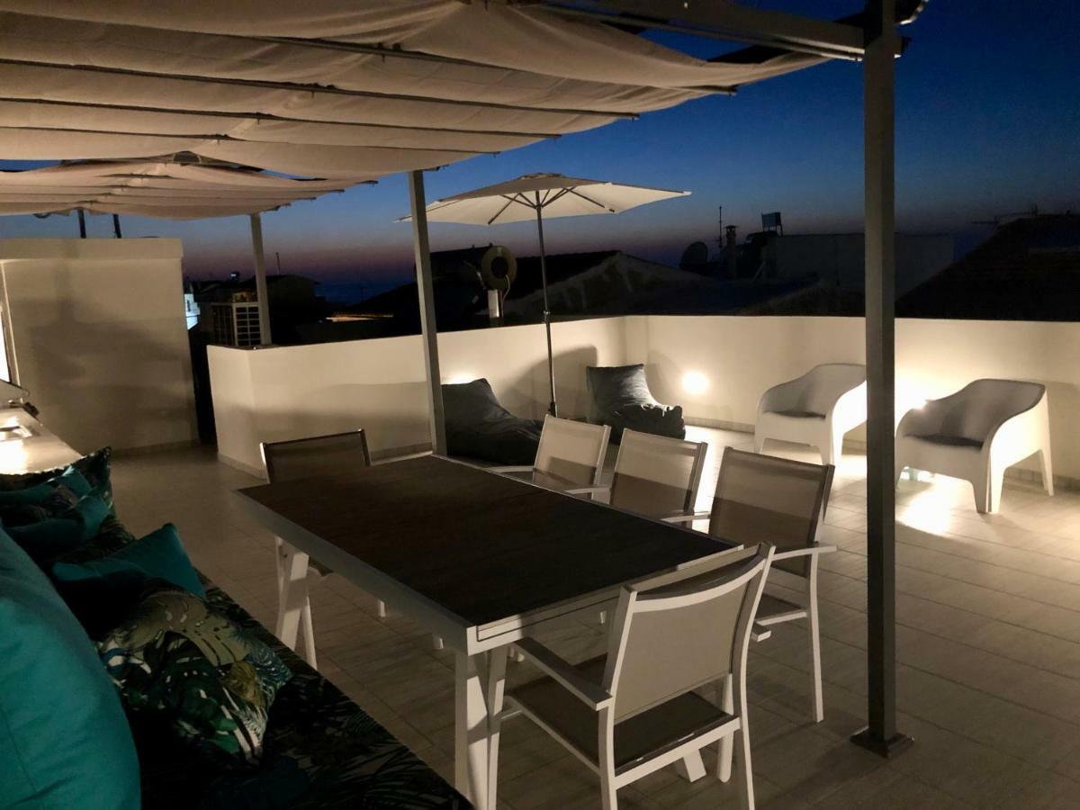 Veranda Panormo Panormos  Bagian luar foto